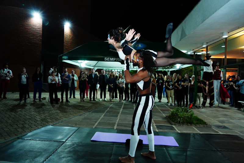 Sesc Circo começa nesta terça-feira (21) e vai até domingo (26), com 28 apresentações circenses 