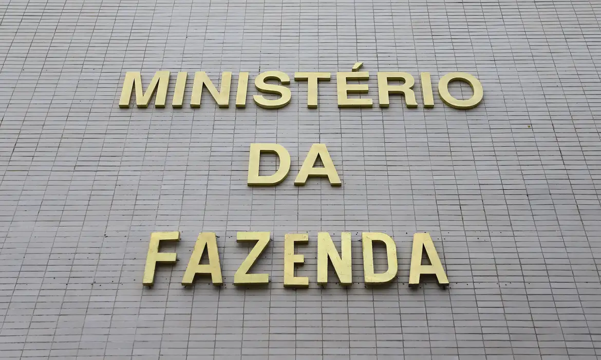 A revisão no crescimento foi motivada pela expectativa de crescimento zero no PIB no terceiro trimestre
