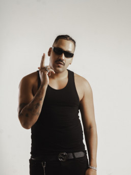 Rapper Froid se apresenta Mr. Ego, seu novo álbum, no Opinião neste sábado (25), às 23h