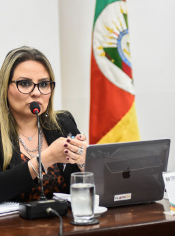 Servidores temporários vão reduzir déficit de pessoal para reconstrução do RS