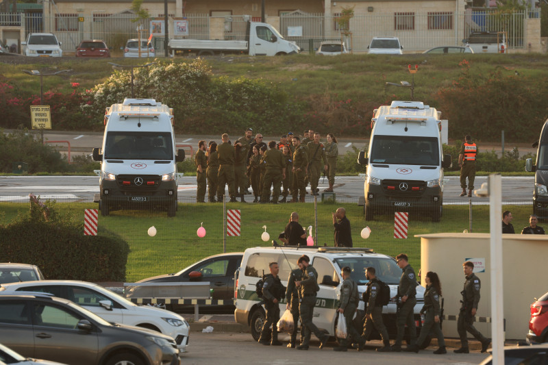 A primeira leva de reféns foi libertada na sexta-feira (24)