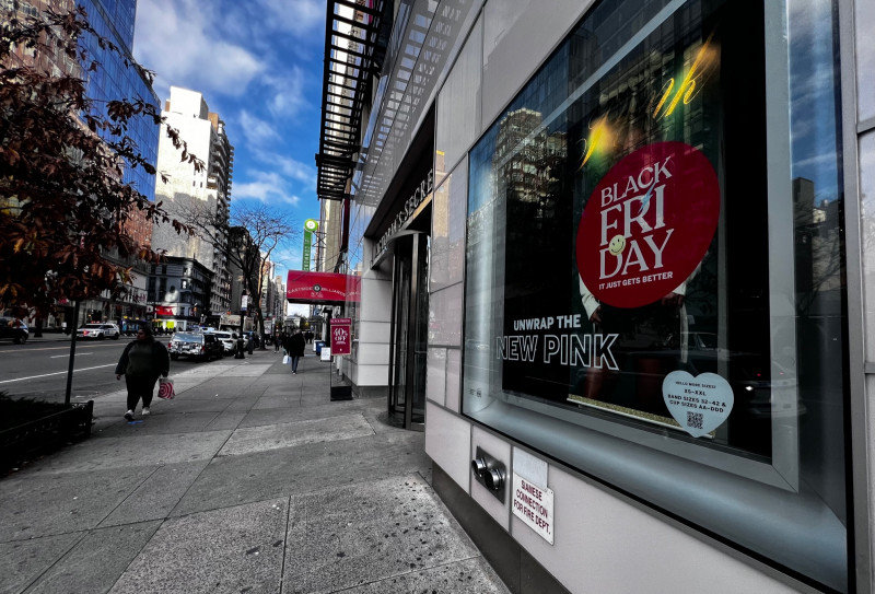 Movimento nas lojas na rua 86, quase avenida Lexington, foi reduzido pela manhã
