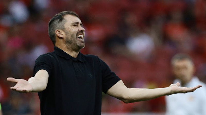 Colorado renovou com o técnico argentino até o final da próxima temporada
