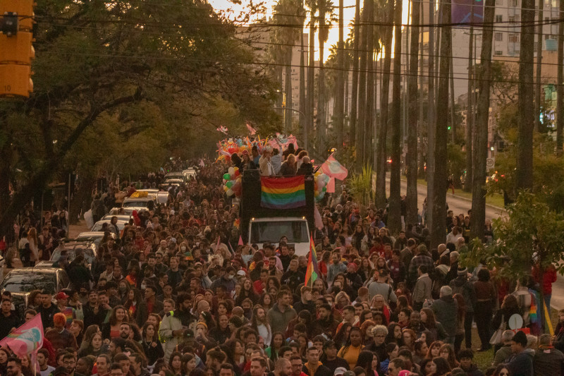 Evento inicia às 12h no domingo (10), neste ano com tema 'TRANSgredir e TRANSar direitos para todes'