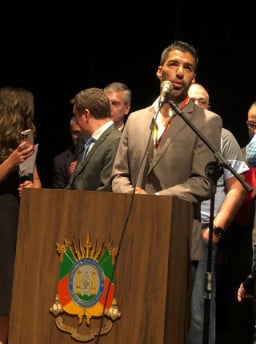 Suárez confirma que deixará o Grêmio ao fim da temporada 2023