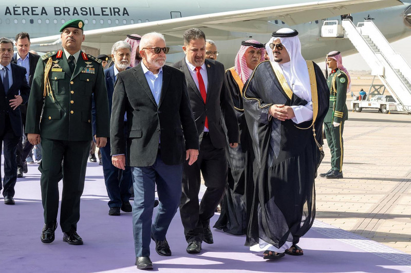 Após os eventos na capital saudita, Lula segue para Doha, no Catar