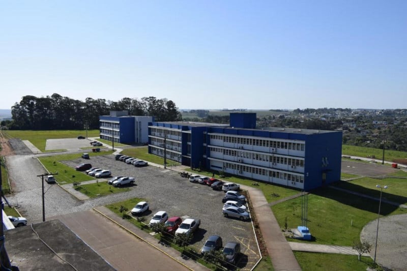 Intenção é criar, junto com a UFSM, que tem campus na cidade, cursos para a formação de profissionais