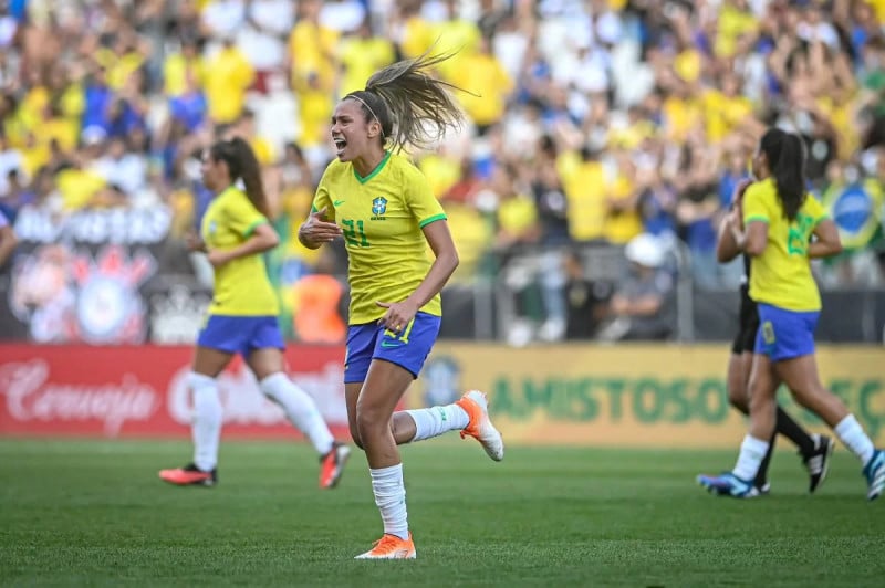 Brasil e EUA disputam final da primeira edição da Copa Ouro feminina