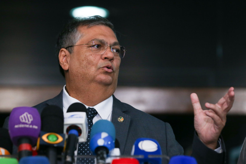 Indicado para a vaga no STF, Flávio Dino já está em campanha pela aprovação junto a senadores