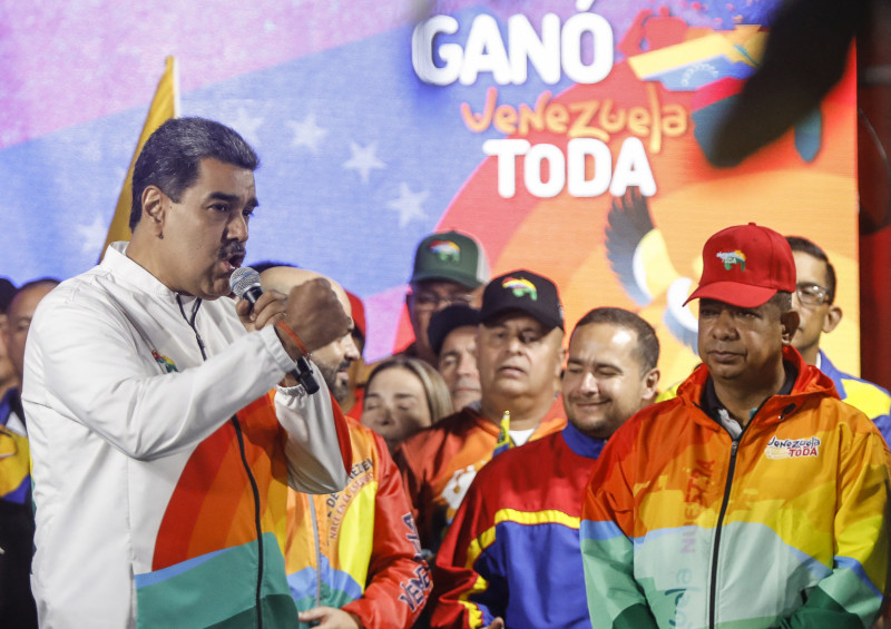 Maduro falou ao público após a publicação do resultado 