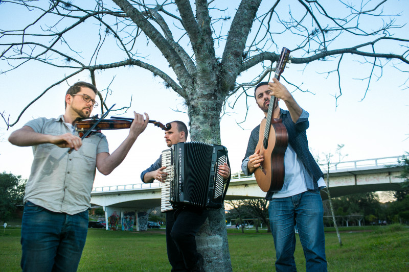 Mafuá Trio Instrumental encerra temporada musical do Instituto Ling