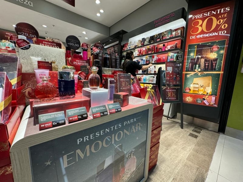 Na lista de presentes mais desejados, mulheres indicaram perfume em primeiro lugar