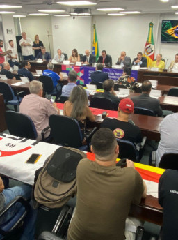 'Os trabalhadores estão sendo massacrados', diz ministro sobre terceirizações