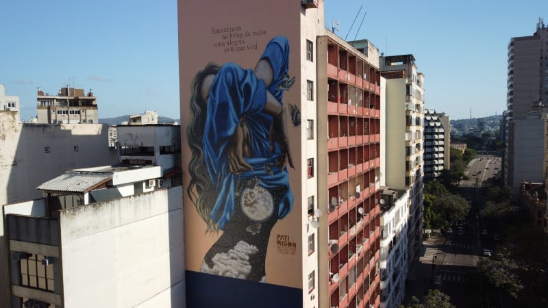Obra de Pati Rigon, contemplada pelo Contemporâneas Vivara, está no Centro Histórico de Porto Alegre