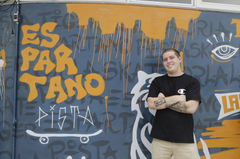 Raphael Peter é um dos sócios do Espartano da Pista  Foto: FERNANDA FELTES/JC