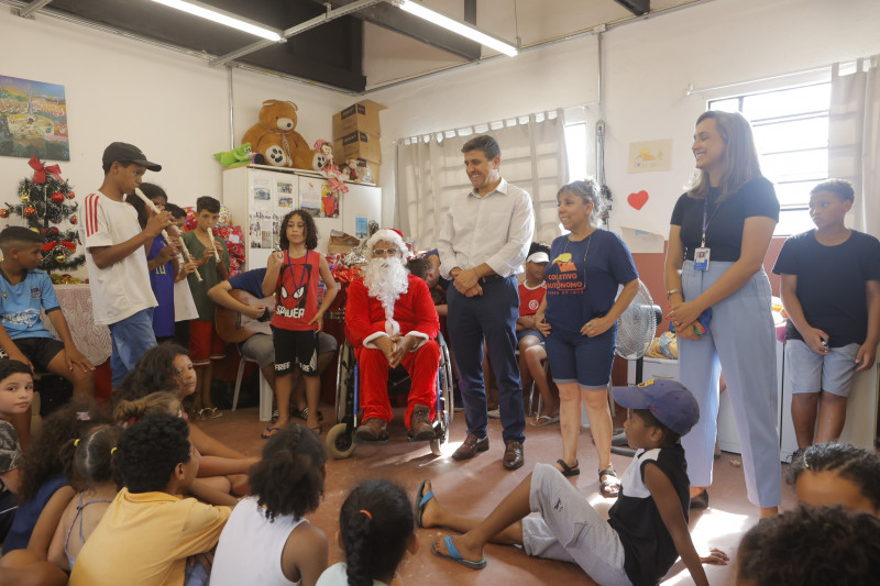 Ação do Instituto Moinhos Social, pilar social do Hospital Moinhos de Vento, acolheu 2,5 mil cartinhas de crianças e jovens em 13 instituições
