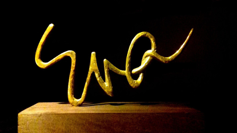 O Troféu Eva Sopher é uma homenagem à empreendedora cultural que comandou o Theatro São Pedro por mais de 40 anos