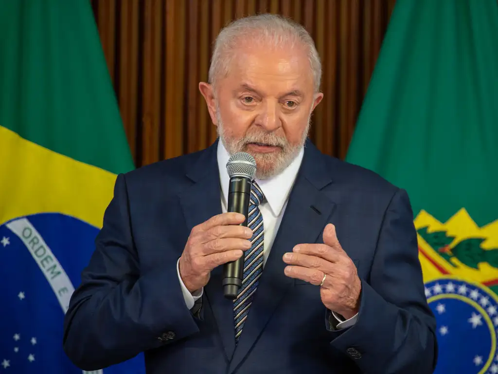 Governo Federal deve reajustar salário mínimo para R$ 1.412 em 2024