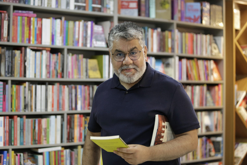 Samir Machado de Machado relembra influências de literatura fantástica e quadrinhos em sua formação
