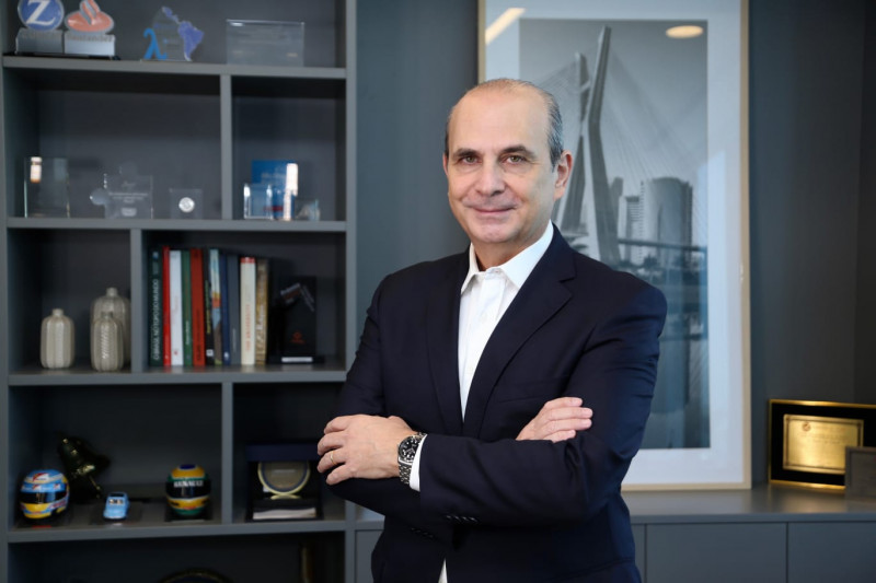 "Brasil tem potencial de crescimento", afirma Edson Franco, presidente da Fenaprevi