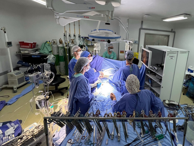 Uso de técnica minimamente invasiva vídeo-assistida reduz o tempo de internação do paciente
