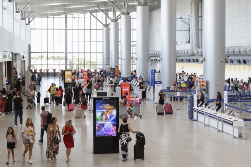 Fraport Brasil prevê que cerca de 62 mil passageiros passem pelo Salgado Filho no feriadão