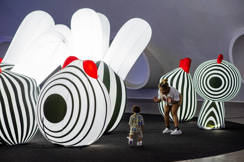 Exposição interativa e sensorial com 500 obras da arte, Blow Up: Um sopro de diversão, estreia nesta sexta-feira (5) no BarraShoppingSul 