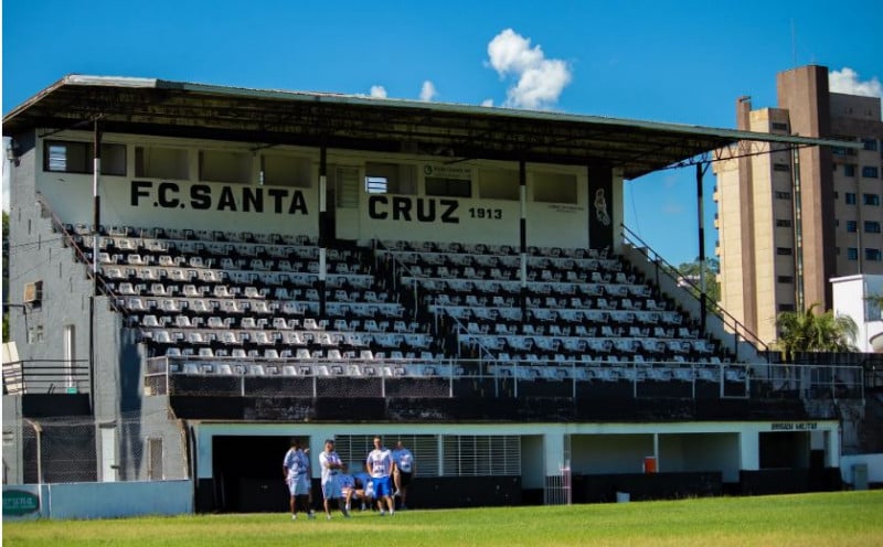Santa Cruz promete surpreender em seu retorno à elite do futebol gaúcho