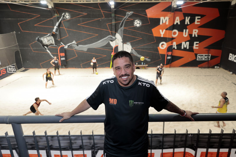 T&Acirc;NIA MEINERZ/JC