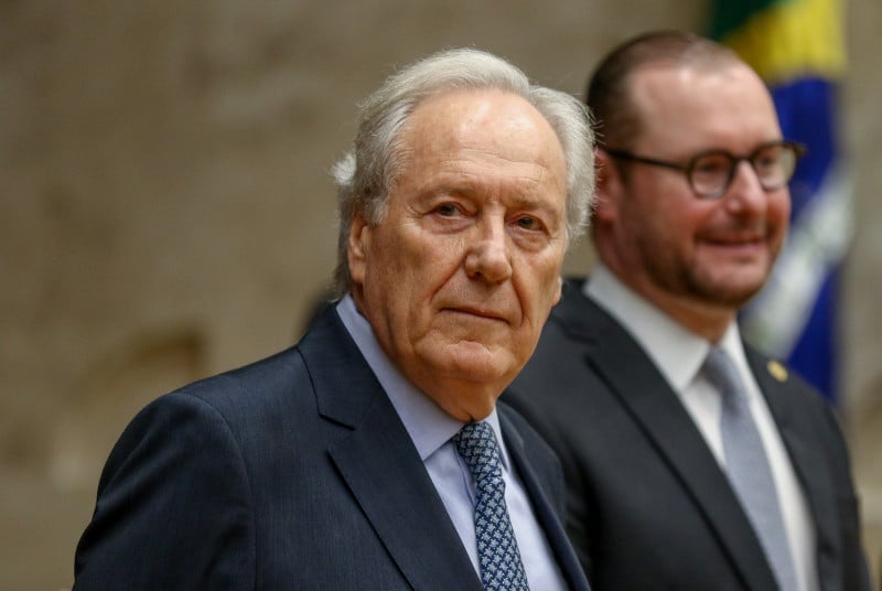 Lula se reúne com Lewandowski e aumenta expectativa de convite para Ministério da Justiça