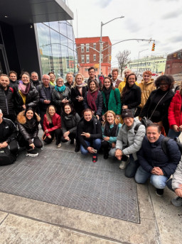 Comitiva do RS em Nova York aponta serviço como caminho da loja física