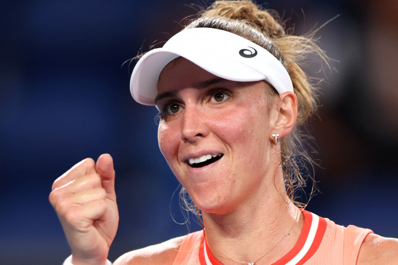 Antes do seu segundo jogo nas duplas, Bia voltará à quadra para jogar na chave de simples