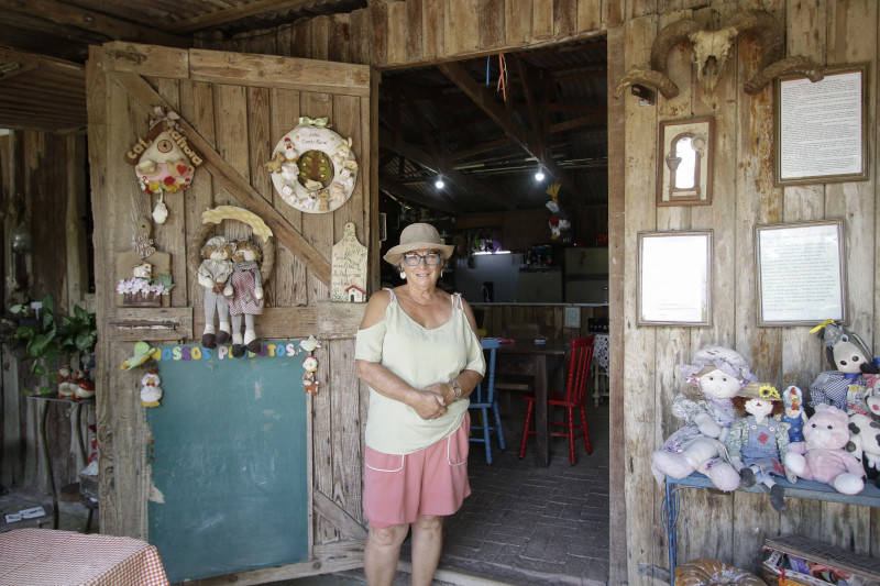  Noara Tubino &eacute; a empreendedora respons&aacute;vel pelo S&iacute;tio Canto Rural Foto: FERNANDA FELTES/JC
