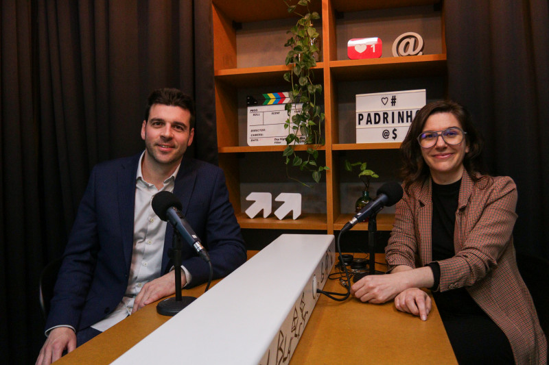 Sócios da agência Padrinho, Carlos Guilherme Ferreira e Alexandra Zanella