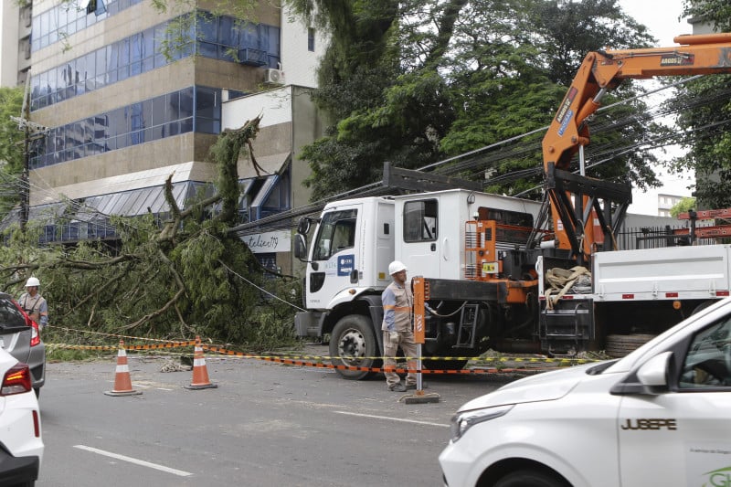 Os custos do fornecimento temporário de energia seriam repassados à empresa fornecedora