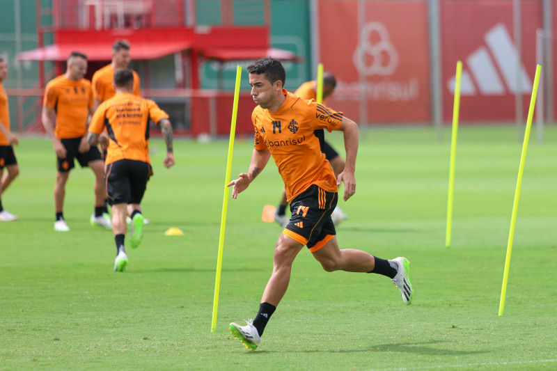 Inter enfrenta o São Luiz na busca pela segunda vitória no Gauchão