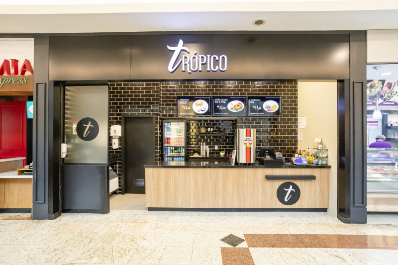 {'nm_midia_inter_thumb1':'https://www.jornaldocomercio.com/_midias/jpg/2024/01/23/206x137/1_minuto_varejo_moinhos_shopping_grupo_zaffari_restaurante_tropico_jornal_do_comercio-10452297.jpg', 'id_midia_tipo':'2', 'id_tetag_galer':'', 'id_midia':'65afff51717ea', 'cd_midia':10452297, 'ds_midia_link': 'https://www.jornaldocomercio.com/_midias/jpg/2024/01/23/minuto_varejo_moinhos_shopping_grupo_zaffari_restaurante_tropico_jornal_do_comercio-10452297.jpg', 'ds_midia': 'minuto varejo moinhos shopping grupo zaffari praça de alimentação - restaurant e- trópico - Porto Alegre - fast-food', 'ds_midia_credi': 'RENAN COSTANTIN/DIVULGAÇÃO/JC', 'ds_midia_titlo': 'minuto varejo moinhos shopping grupo zaffari praça de alimentação - restaurant e- trópico - Porto Alegre - fast-food', 'cd_tetag': '1', 'cd_midia_w': '800', 'cd_midia_h': '533', 'align': 'Left'}