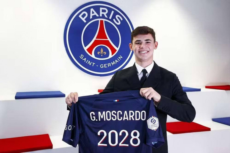 Moscardo assinou contrato com o time de Paris até 2028