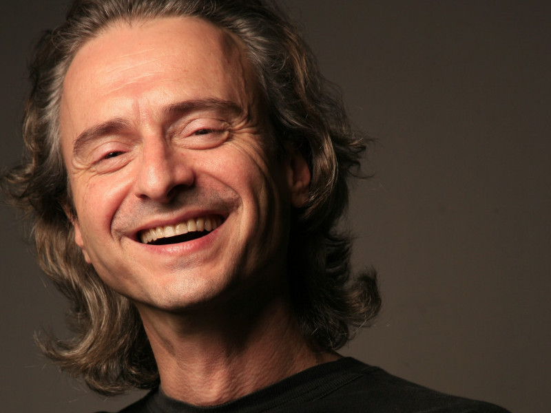 Lançamento do filme-show Onde Está o Amor - As Fitas Perdidas homenageia artista falecido há dez anos