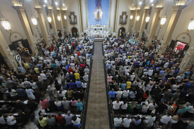 {'nm_midia_inter_thumb1':'https://www.jornaldocomercio.com/_midias/jpg/2024/02/02/206x137/1_240202_6f_0700_eo_navegantes_115-10464309.jpg', 'id_midia_tipo':'2', 'id_tetag_galer':'', 'id_midia':'65bd0f139e788', 'cd_midia':10464309, 'ds_midia_link': 'https://www.jornaldocomercio.com/_midias/jpg/2024/02/02/240202_6f_0700_eo_navegantes_115-10464309.jpg', 'ds_midia': 'Porto Alegre, RS, 6ªf - 02/02/2024 07h - Procissão de Navegantes Foto: Evandro Oliveira GERAL, POLÍTICA', 'ds_midia_credi': 'EVANDRO OLIVEIRA/JC', 'ds_midia_titlo': 'Porto Alegre, RS, 6ªf - 02/02/2024 07h - Procissão de Navegantes Foto: Evandro Oliveira GERAL, POLÍTICA', 'cd_tetag': '1', 'cd_midia_w': '800', 'cd_midia_h': '533', 'align': 'Left'}