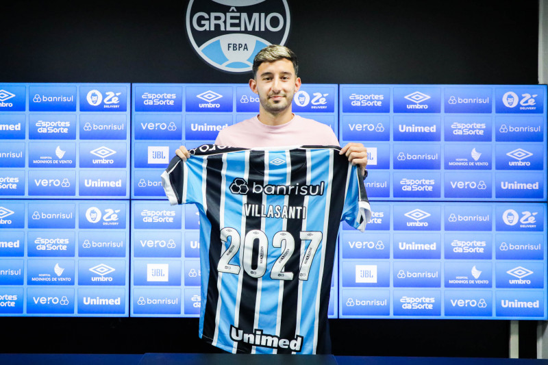 Grêmio renova contrato com o volante Villasanti até 2027