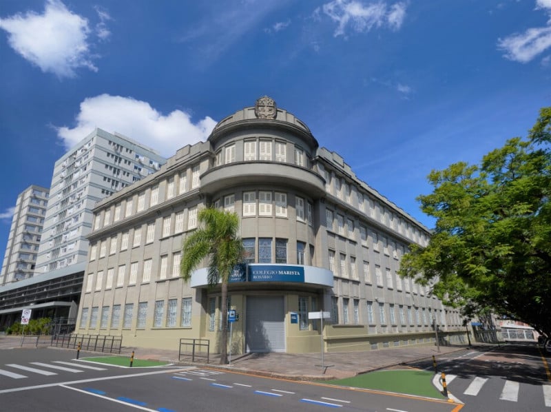 Instituição atende a quase 3 mil alunos, da Educação Infantil ao Ensino Médio