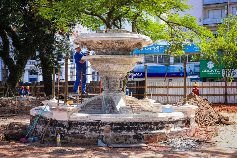 Ponto tradicional do município, o chafariz, tombado pelo patrimônio histórico, passa por revitalização