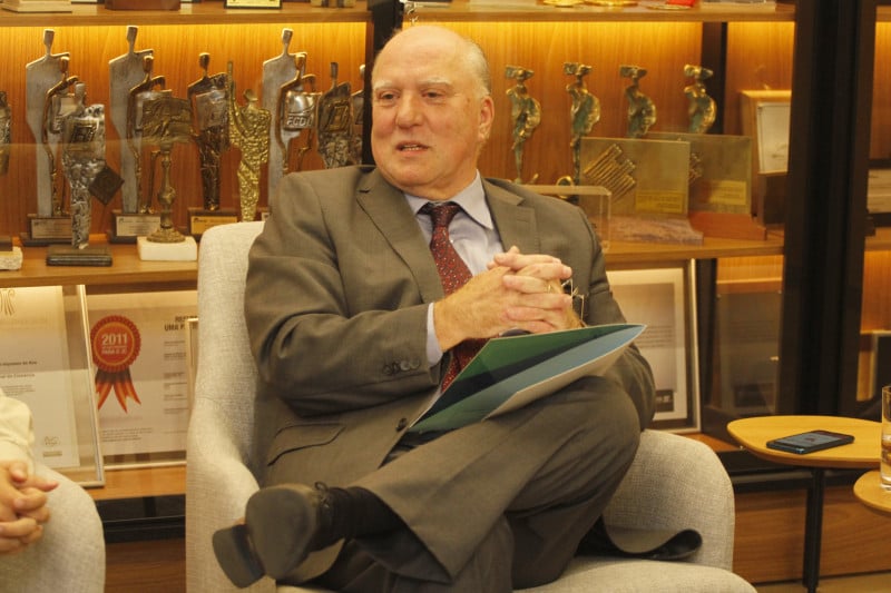 Hofmeister defende revisão da legislação trabalhista brasileira 