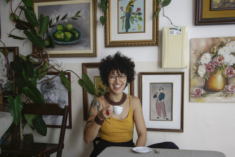 Paola Kirst &eacute; uma das atra&ccedil;&otilde;es de espet&aacute;culo com artistas femininas nesta quarta-feira (16)