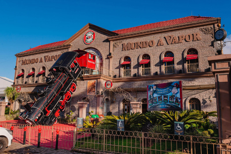 Mundo a Vapor fechar&aacute; para projeto de expans&atilde;o; previs&atilde;o de reabertura &eacute; para o Natal