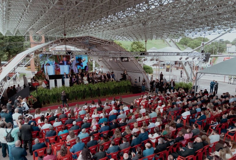 Festa da Uva começa com apelos para que política seja agregadora