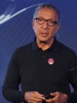 Morre o empresário Abilio Diniz, antigo dono do Pão de Açúcar, aos 87 anos