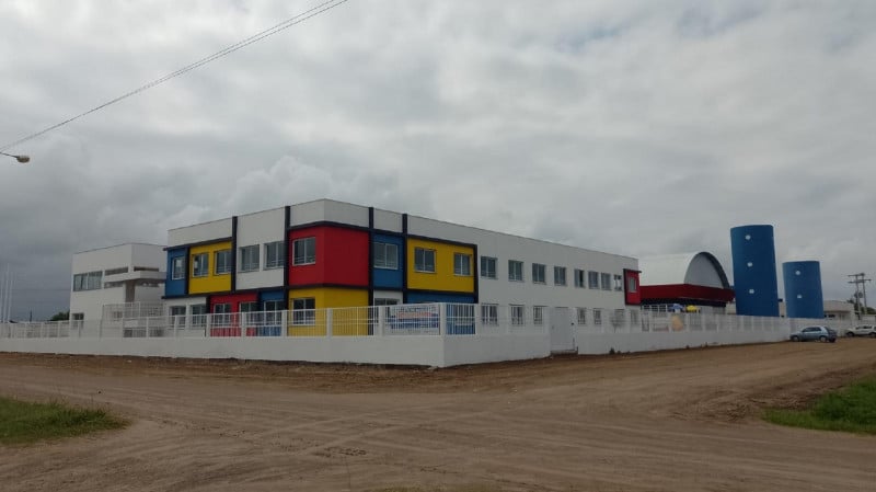 Obra, iniciada em 2018, foi entregue a tempo do início do ano letivo