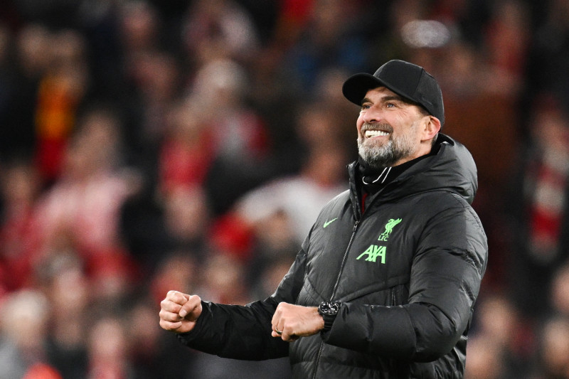 Comandados de Jurgen Klopp seguram a liderança na tabela do Inglês